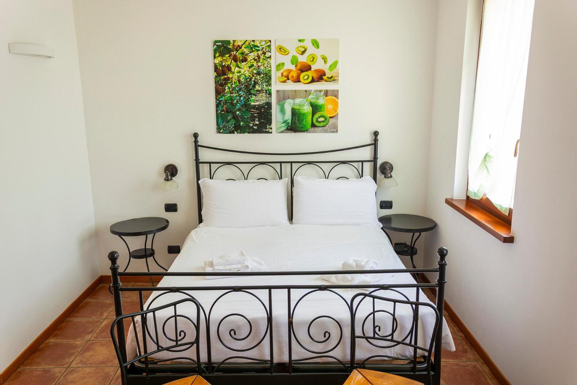 Agriturismo Il Giardino Degli Ulivi Лацизе Екстериор снимка