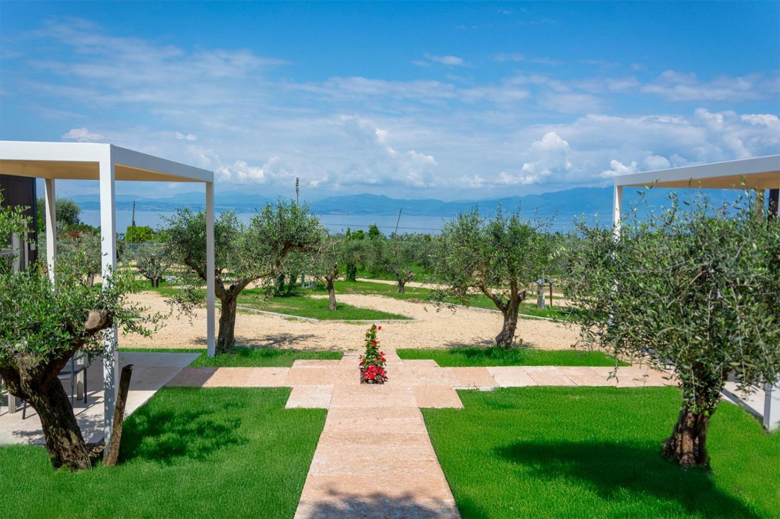 Agriturismo Il Giardino Degli Ulivi Лацизе Екстериор снимка